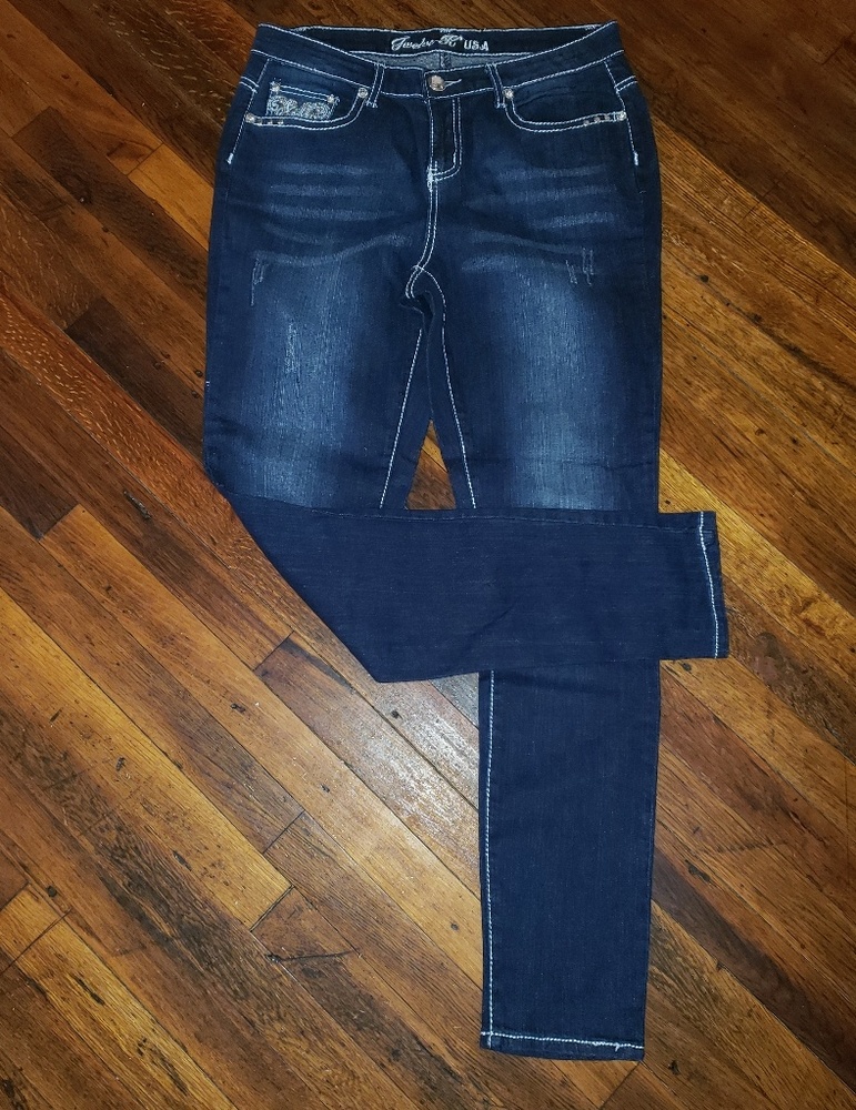 Nwot Twelve K USA Skinny Cut Jeans size 14